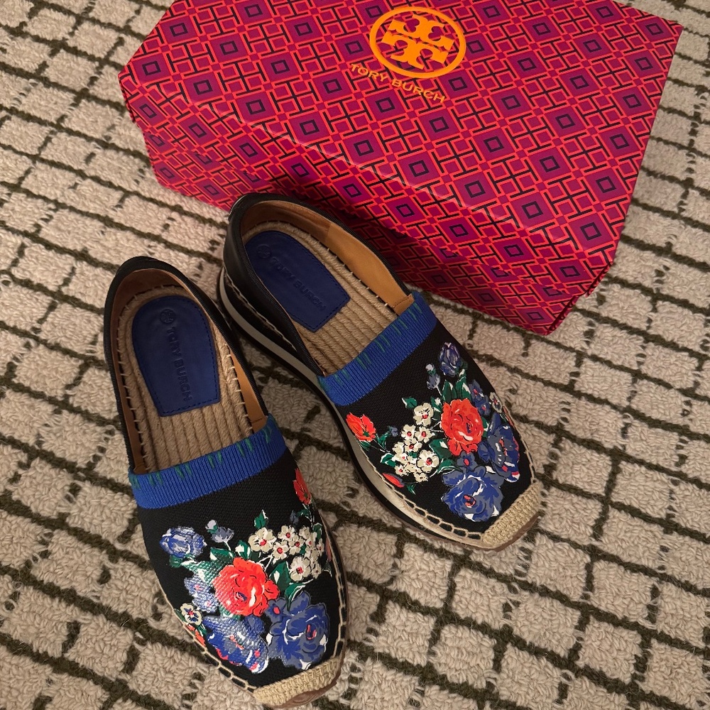 Torry Burch tea rose trainers